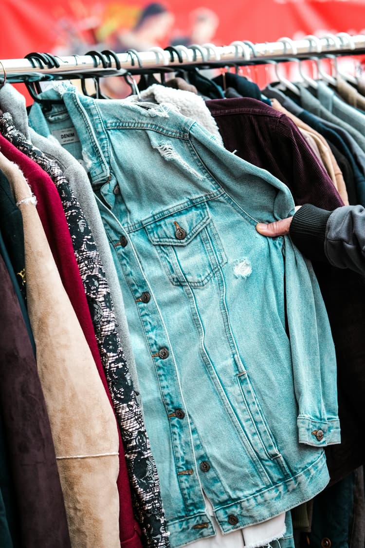 Authentic Second-Hand Markets